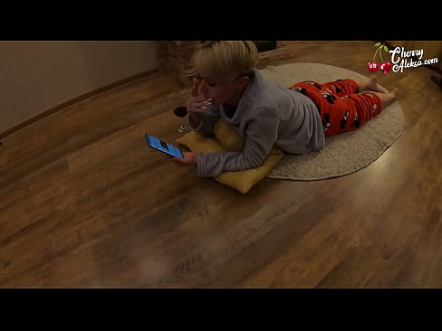 ❤️ Hullu blondi imee valtavaa mulkkua imee ja pomppii sen päällä - anaaliseksiä Pornovideo at fi.fuckmymac.ru ❤