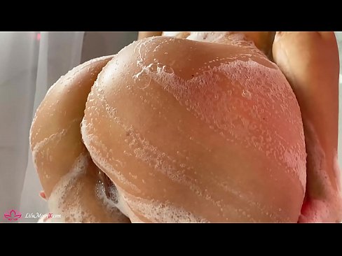 ❤️ Brunette masturboi pillua vibraattorilla intensiiviseen orgasmiin suihkussa Pornovideo at fi.fuckmymac.ru ❤