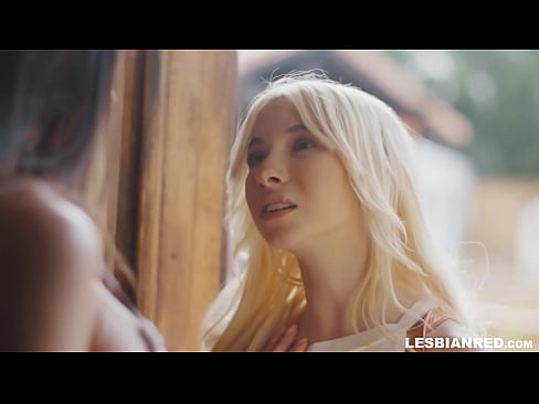 ❤️ Tyttö tulee kotiin muutamaa kuukautta myöhemmin ja päätyy syömään äitipuolensa pillua Pornovideo at fi.fuckmymac.ru ❤